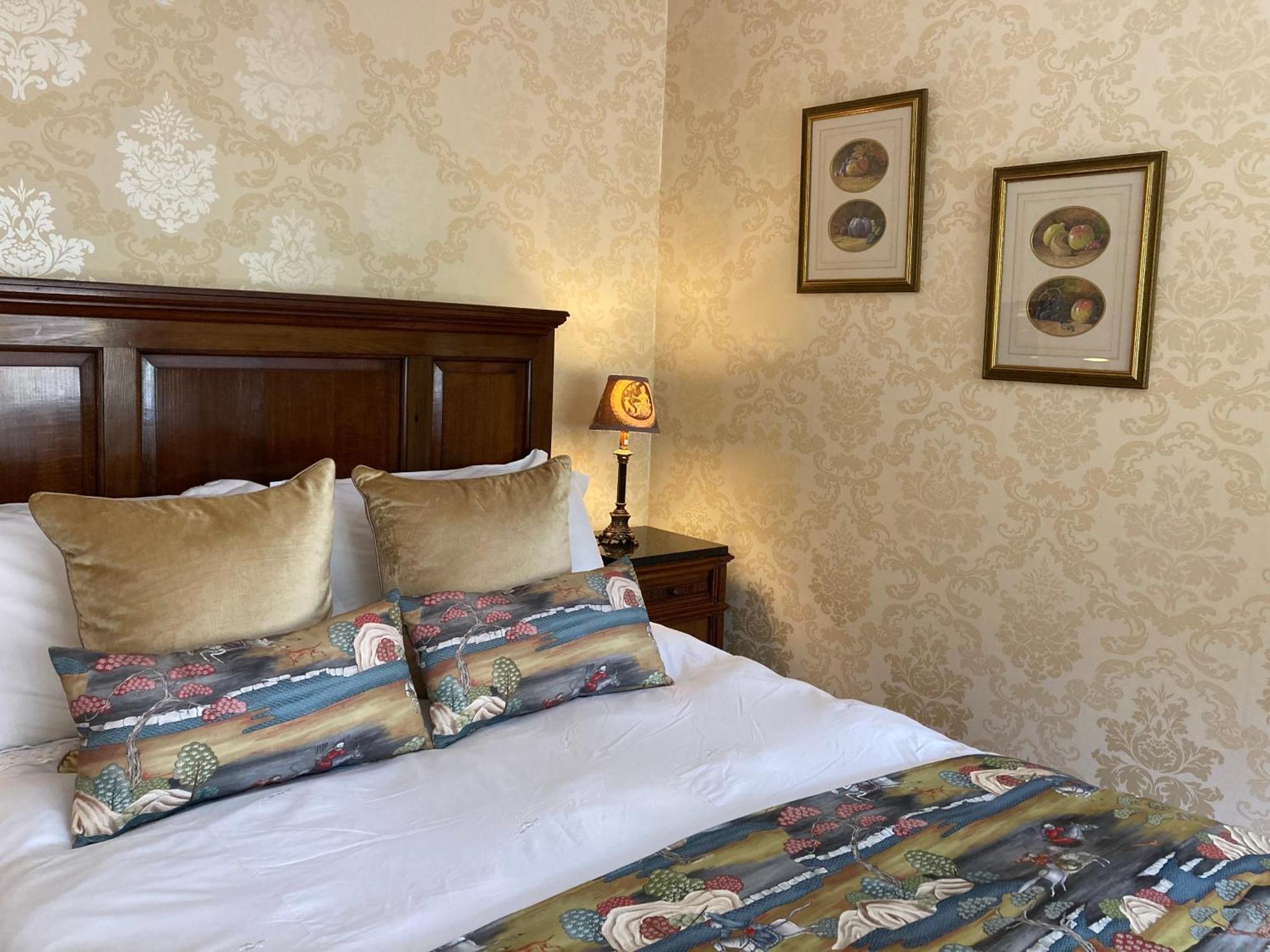 מידלהאם Braithwaite Hall Bed & Breakfast מראה חיצוני תמונה